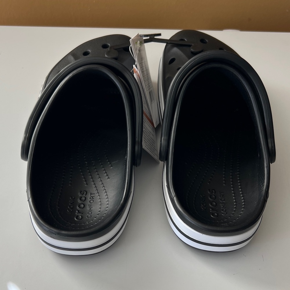 CROCS Black Classic Clogs - Picture 4 of 8